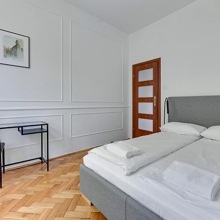 Goma Rent - Szeroka Old Town Apartment Гданск Екстериор снимка