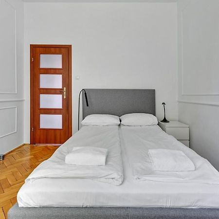 Goma Rent - Szeroka Old Town Apartment Гданск Екстериор снимка